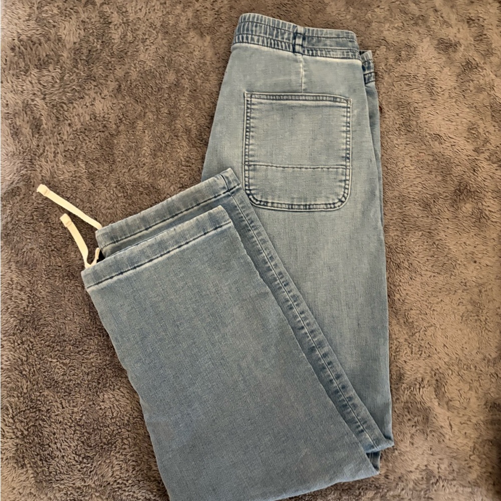 AE LOOSE PULL ON JEAN - Picture 6 of 6